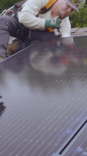 How do solar panels work? For a FREE estimate on solar and battery click the link in our bio! #solar #solarpower #battery #howitsmade #solarenergy #tesla #batterystorage #howitworks | Semper Solaris | Facebook