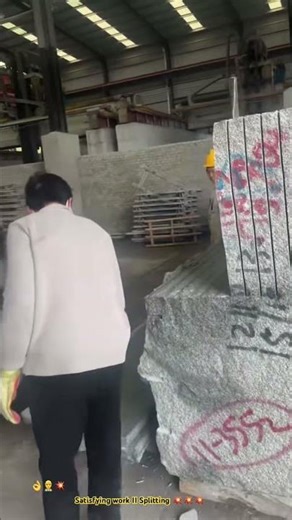 Stone Marble Slabs - Splitting & Loading Process