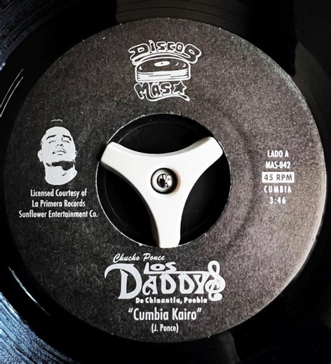 Los Daddys - Cumbia Kairo / La Cumbia Primero De Mayo