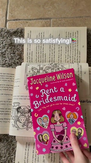 Flipping book trend! this was my third try so it’s not that good x💕🌼