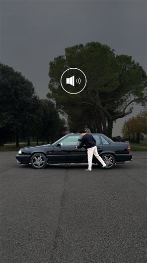 Macchina Gialla on Instagram: "The craziest sedan ever made? #volvo #volvocars #volvo850 #volvo850t5r #volvoturbo #classiccars #asmr"