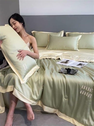 4Pcs Satin Babric | MINMIN Standard Bedsets Summer Blanket | ID 4PCSSFARBRICMIN11