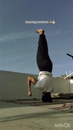 Improving headstand ✨💪🏻#shorts #headstand #workout