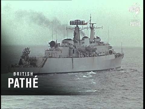 HMS Glamorgan Launches Sea Slug - Colour (1969)