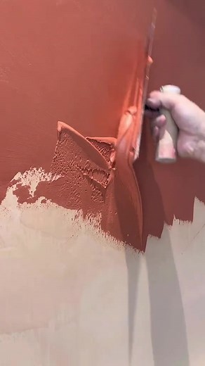 Plaster Microcement application Wall decorations Paint manufacturing 🎨 🎨🖌️#painting #painters #fyp #paint #paintingart