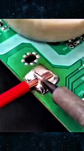 LIFE HACKS IN REAL LIFE #TikTokCreatorSearchInsightsIncentive #viral #electrician #fyp #viral_video @TikTok @TikTok Trends