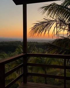 Alexis Ren | 🤌🏼 | Instagram