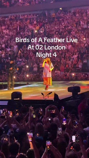 @BILLIE EILISH Birds Of A Feather Live At 02 London Night 4 #billieeilish #billieeilishpiratebairdoconnell #billieeilishlive #boaf #birdsofafeather #02 #02london #fyp #virl #concert #2025 #billieeilishfan #billiefan #billiefanpage #billieeilishfanpage #billieeilish4life #billiestans #billieeilishstan #billieforever #billieforlife #billieeilishat02