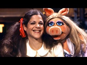 The Muppet Show Episode #304 Gilda Radner Intro