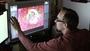 We get lots of angry comments on this video because these presets blow the multi-exposure HDR myth out of the water, or your MONEY back! Try them yourself: seimeffects.com/dynamic | Seim