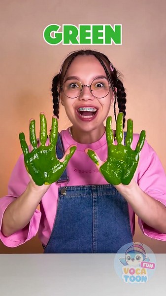 ❤️ Watch the Colors Walk & Mix! ☺️🧪 DIY Science for Kids!