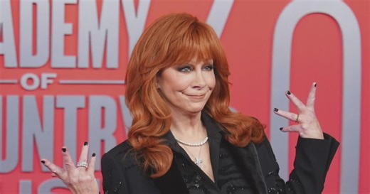 CBS News Texas anchor Nicole Baker covers star-studded 60th annual ACM Awards in Frisco