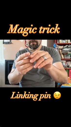 Mister lemon on Instagram: "🇫🇷 tour de magie avec des épingles à nourrice enclavées 🇬🇧Magic Tricks with pin (linking pin) #closeup #magic #show #spectacles #artiste"