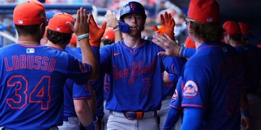 Baty adds outfield glove to collection as he continues to prove versatility