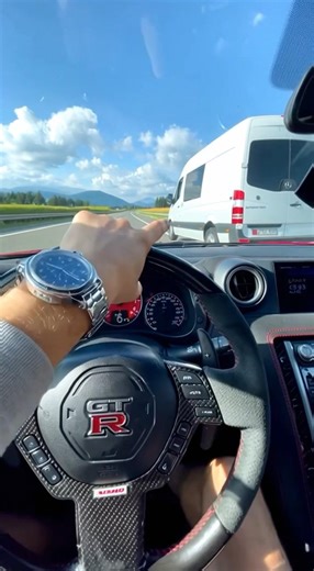 POV Nissan GT-R R35 Nismo
