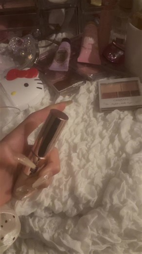 私は今年で生活音を卒業したいと思います。中学生になるので塾、勉強、部活が忙しくなって、スマホも色々と制限されるから生活音を撮ったり投稿する時間はないと思います(＞＜)これまでは辞めるって言っても違うアカウントで続けたりしてたんですが、今回は本当に辞めたいと思います。まだいつ辞めるかは決まってないですが、残り少ない時間をこれからもよろしくお願いします🙇