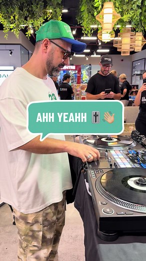 Scratching Techniques for Hip Hop DJs — Quick Demo