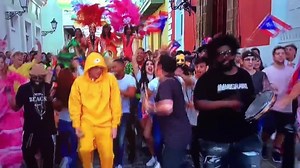 121K views · 5.6K reactions | Presentación de Bad Bunny en The Tonight Show Starring Jimmy Fallon desde #puertorico ❤️ ¡Qué vacilón! Gracias Jimmy Fallon #viejosanjuan #praventuras | Gotoparguera.com | Facebook