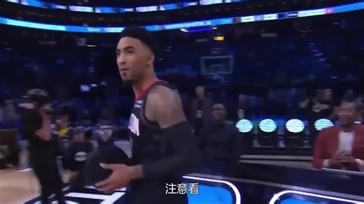 . 国外发明3D打印篮球，球体千疮百孔，但能像普通篮球一样弹跳