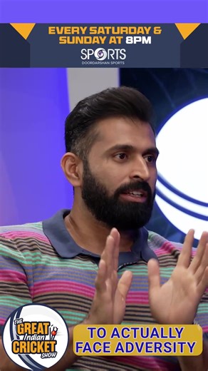 From swag in trials to stepping up in the toughest moment — Venky fearless mindset left Abhishek Nayar impressed. 💪🔥 A true lesson in handling adversity! Watch more on 📺 #TheGreatIndianCricketShow 🗓️ SAT- SUN | 🕗 8 PM | DD Sports | DD SPORTS