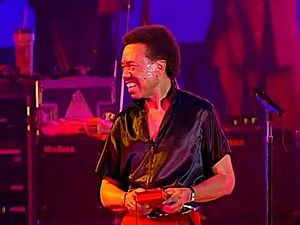 Earth, Wind & Fire - Kalimba Interlude (Live in Japan 1995) [4K Upscale | Remastered]
