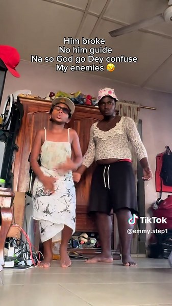 Amapiano Dance Moves: Siblings Showing Their Skills