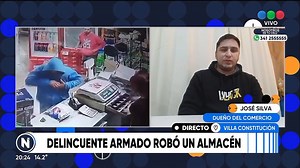 2.9K views · 18 reactions | Un delincuente armado robó un almacén en...