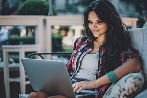 How to start your blog up in 20 minutes. Link from video: http://www.theblogbuilders.com/start | The Blog Builders