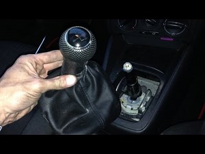 VW Golf MK4 - how to remove/replace gear lever gaitor