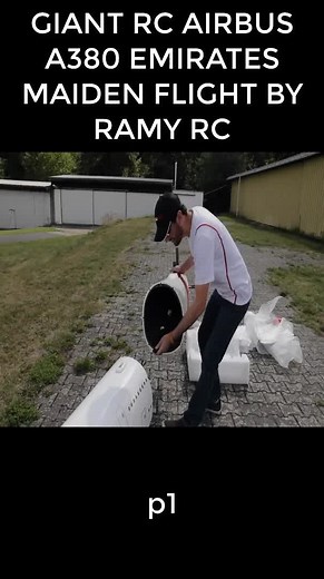 GIANT RC AIRBUS A380 EMIRATES MAIDEN FLIGHT BY RAMY RC p1