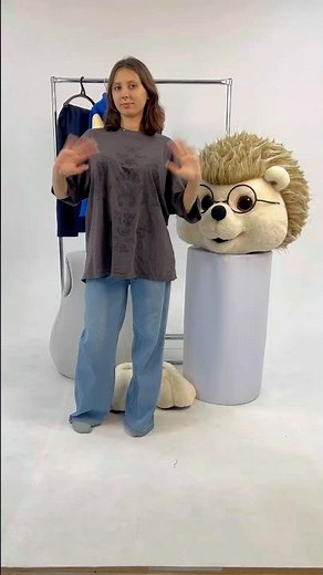 Hedgehog Mascot Costume 🦔 | Cute & Clever Character for Parties & Festivals