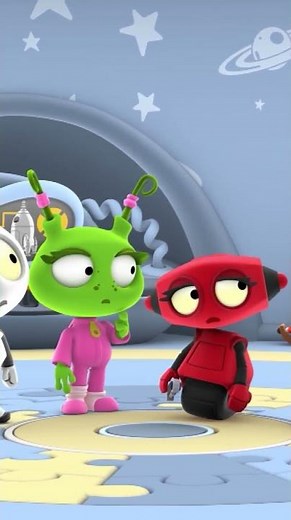 Shivers in Space 🚀 #robtherobot