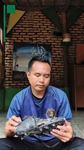 Ceps Awii on Instagram: "Based on true story.. Love u my wife..😘😘 #fyp #rumahtangga"