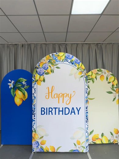 🍋 When life gives you lemons… throw a party 💛 Fresh lemon yellow, fall in love at a glance 📸 A casual snap is a summer blockbuster ✨ The party atmosphere is fully immersed! #LemonParty#LemonTheme#SummerParty#PartyBackdrop#YellowParty#FreshVibes#PartyDecor#EventInspo#SummerVibes#LemonDecor#OutdoorParty#SunnyParty#FreshStyle