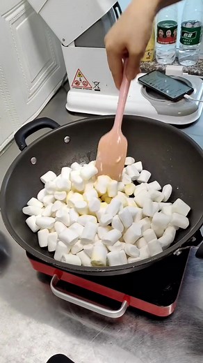 Marshmallow Recipes and Snack Ideas