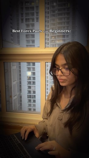 Moon on Instagram: "Best Forex Pairs for Beginners! If you’re new to forex trading, choosing the right currency pairs can make a huge difference in your learning curve and success. Here are three of the best pairs for beginners: ✅ EUR/USD – This is the most traded forex pair, offering high liquidity and tight spreads, making it cost-effective and easier to trade. ✅ USD/JPY – Known for its clear trends and relatively stable volatility, this pair is great for those who want consistency and straigh