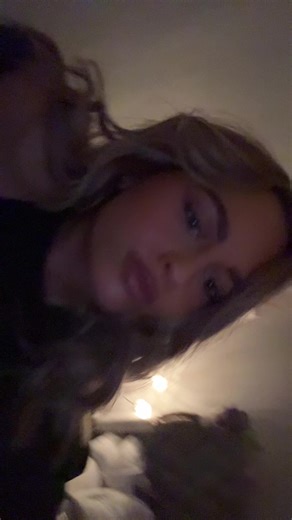 em🎧 (@emmalouiselovelll)’s videos with original sound - 𝖊𝖓𝖉🐞༉‧₊˚. (Sza’s version)