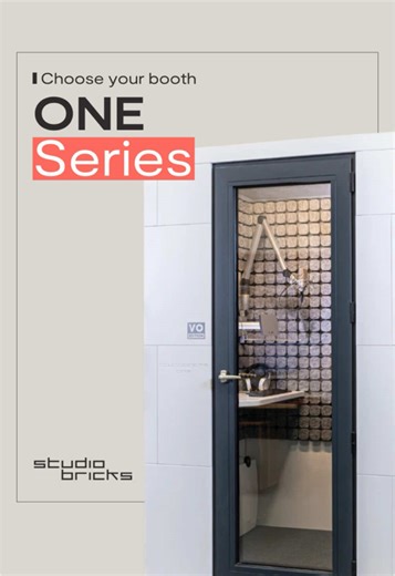 Choose your soundproofboth 😮‍💨 #musicproduction #soundproofstudio #professionalproduction #podcastproduction #vocalbooth #SoundIsolation