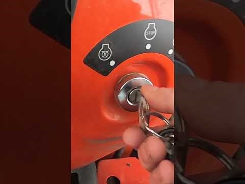 How to Cold Start Kubota L2501 Tractor