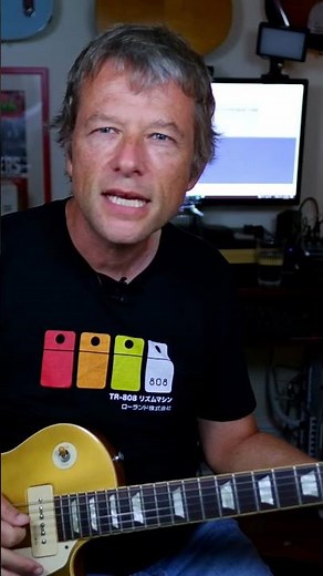 Major vs Minor Chords | One Minute Wednesday | Guitar Lesson