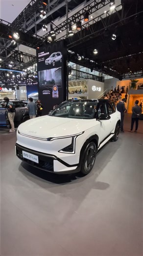 Joyevs on Instagram: "Would you pick KIA EV5 GT Line instead of a Tesla Model Y? #auto #cartech #kiaev5 #cardesign #affordablesuv"