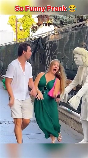 Bush Man Pranks🌳🫣😂 on Instagram: "It's so funny bushman pranks 🌲🌲🌲🤣🤣🤣 #bushman #bushmanpranks #scareprank #fouryou #fyp"