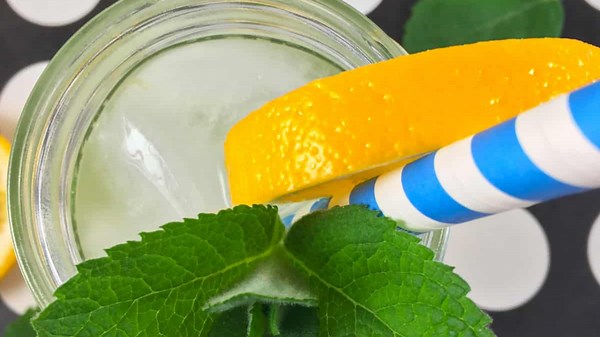 Sugar-Free Lemonade That Tastes Just Right