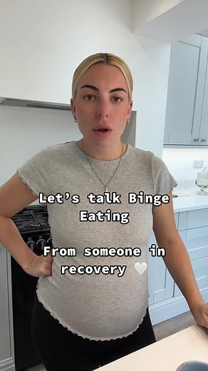 Lets speak more openly 🌸🫶🏻 #binge #eating #recovery #food #fyp