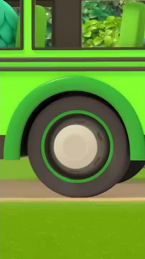 The Wheels on the Bus go round and round! | #rhymes #shorts