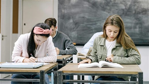 Découvrez les 10 meilleures écoles secondaires publiques et privées du Québec