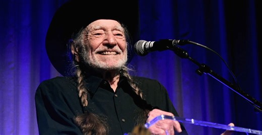 Willie Nelson Explains the Hilarious Reason He Always Wears His Iconic Braids