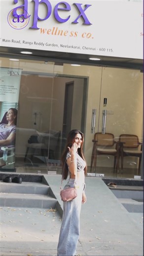 Apex Wellness Co. on Instagram: "Stop reacting to problems and start preventing them. Life is hard enough without your body causing extra troubles. That's why at @theapexwellnessco , Dr. Thineshchandar and his advanced longevity protocols perform a deep, head-to-toe scan to pinpoint deficiencies and detect early signs of joint, muscle, and bone issues. They are not just treating symptoms; they optimize your future. Move better, live longer. Mobility is the road to longevity. #LongevityProtocols 