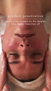 PROS: Maximize the active ingredients in your pro-use-only formulas with ease—the Product Penetration Signature Technique helps you give your clients skin an intensive boost! ✨ See below for a step by step refresh on how to perform this technique used in the Power Treatment step. 👇 | Bioelements Skin Care