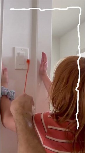 STiCKY HAND TRiCK SHOTS!! Dad shows Adley how to turn off the Family Lights with her new toy #shorts